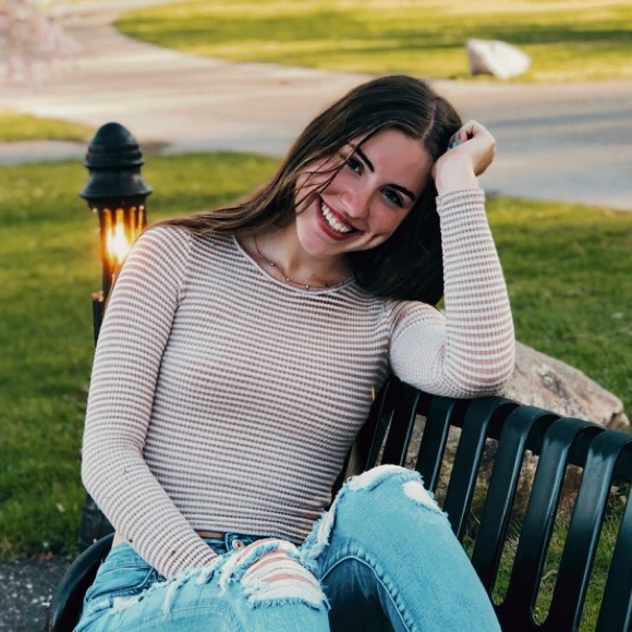 Meet your Posher, Brittany - Picture 1 of 1